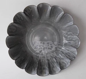 Vintage Gray Enamelware 8" Fluted Mold Graniteware Farmhouse Primitive - Picture 1 of 4