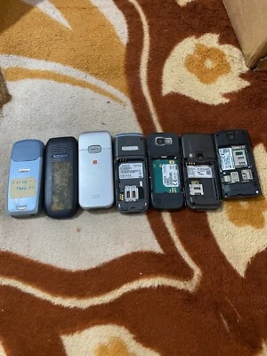 alte Nokia Handys als Ersatzteil/Reparatur - Bild 1 von 2