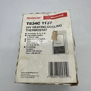 HONEYWELL T834C2697 Low Voltage Thermostat Auto-On Includes Heat-Cool Subbase - Picture 1 of 10