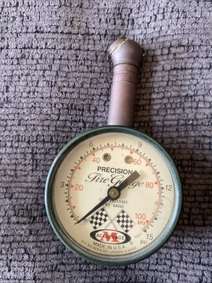 Vintage Accu-Gage Tire Pressure Gauge Dual Range - Image 1 of 4