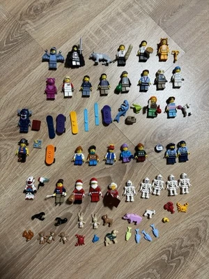 Lego Minifiguren + Zubehör Bundle - Bild 1 von 4