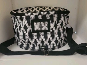 Thirty-One Family Fun Thermal 2134A Black Links Cooler Insulated Bag  - Picture 1 of 6