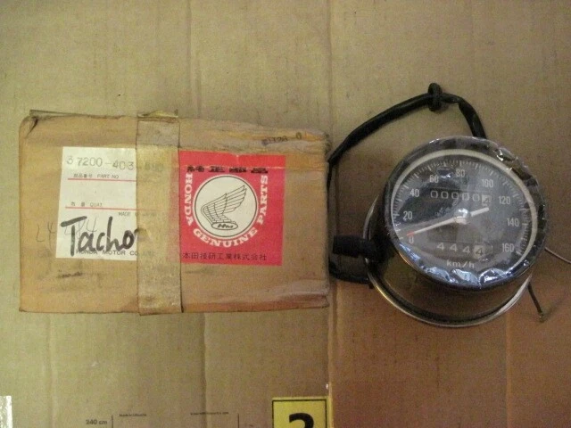 HONDA CJ250T Tachometer 37200-403-680 - Bild 1 von 1