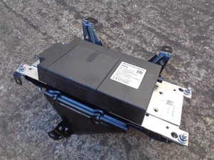 BMW 5 Series F10 F11 Bluetooth Control Module with Bracket 9297787 / 9329339 - Picture 1 of 7