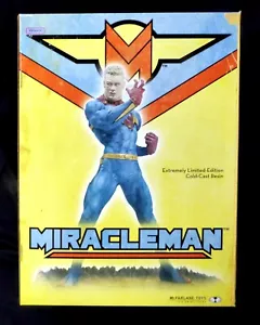 Miracleman Statue LTD New 2003 McFarlane Toys Amricons - Picture 1 of 6