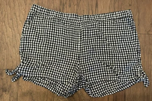 Old Navy Women's Linen Shorts Elastic Waist Black Gingham Front Pockets Size XL - Picture 1 of 5