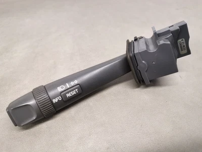 VOLVO S60 V70 XC70 Turn Signal Switch GREY 9496807 - Image 1 of 3