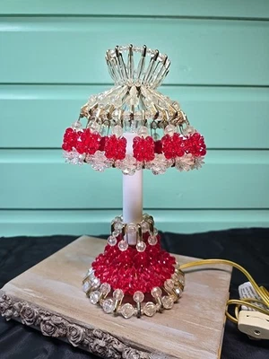 Lámpara pasador de seguridad y cuentas artesanales DE COLECCIÓN DECORACIÓN NAVIDEÑA Foto 1 de 4