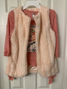 Girls Size 10-12 Medium 3/4 Soft Knit Shirt and Vest 2 Piece Set Knitworks Peach - Picture 1 of 6