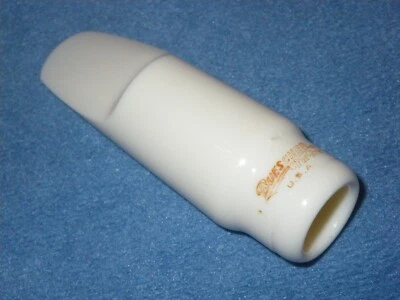 BOQUILLA SAXOFÓN ALTO BUESCHER TRUE TONE DE COLECCIÓN - PLÁSTICO TIPO TONALINA BLANCA Foto 1 de 4