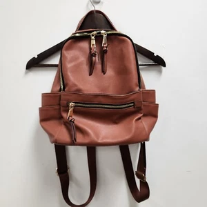 Womens Chestnut Backpack Purse Faux Leather Adjustable Straps Zippered Pockets  - Picture 1 of 14
