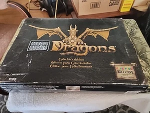 Mega Blocks Dragons Tower Edición Coleccionista #9896 Gold Tin ToysR Us Exclusivo - Imagen 1 de 6