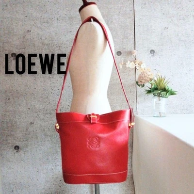 Bolso Bandolera Loewe Vintage Cuero Rojo Cubo Logo Antiguo España Foto 1 de 4