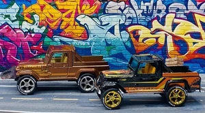 2x Custom Wheel Swapped Jeep Scramblers ๐ฅ 1:64 Diorama Diecast Box Ships - Picture 1 of 23