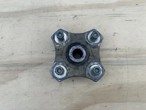 04 Arctic Cat 400 4x4 Auto FIS Left Rear Hub - Picture 1 of 2