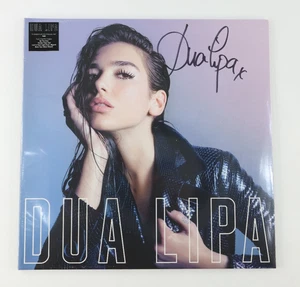 Dua Lipa Debut Self-Titled Signed Autogramm Vinyl LP - Bild 1 von 10