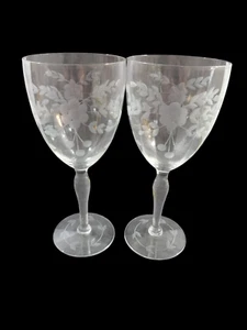 Set of 2 Glastonbury Lotus 66-1 Water Goblet Mixed Cut Crystal Floral/Dots - Picture 1 of 12
