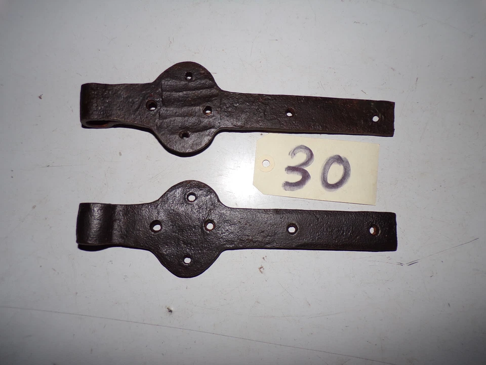 Pentures, charnières,  anciennes en fer forgé - Photo 1/1