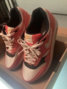 Nike WMNS Air Max 1 ND Solar Red/White-Seaweed-Gum-Light Brown 319986-600 EU43 - Bild 1 von 8