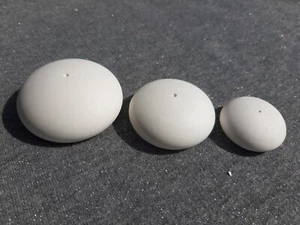 Juego de 3 espacios en blanco de piedra de yeso diferentes mini tamaños para mandala y dotpaining - Imagen 1 de 7