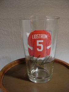 *RARE* Detroit Red Wings Glass Nicklas Lidstrom NHL Hockey Pint Beer Glass - Picture 1 of 4