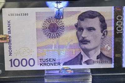 NORUEGA NORUEGA 1000 1.000 CORONAS 2004 PICK-52b PMG 67 EXCELENTE GEMA SIN CIRCULAR EPQ Foto 1 de 3