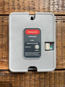 Honeywell THM4000R THM4000R 1000 Wireless Adapter for TrueZone - Picture 1 of 5