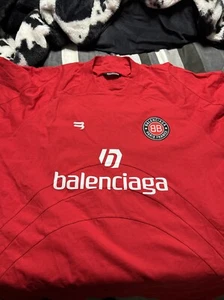 Balenciaga T Shirt - Picture 1 of 5