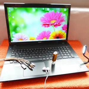 Acer V3 772 POWER 17 Zoll FULLHD l 1768GB 3x SSD HDD I Windows 11 l 32GB RAM i7 - Bild 1 von 14