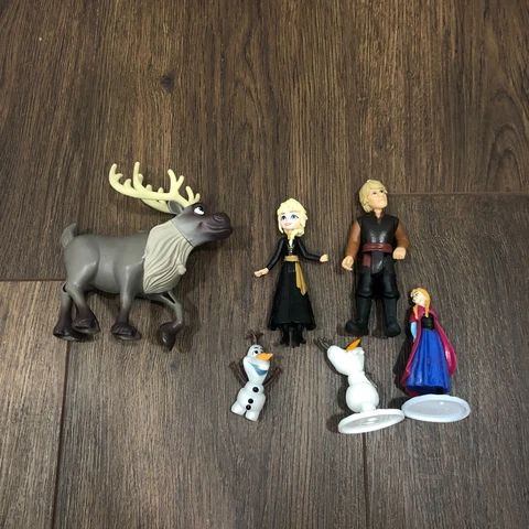 Disney Cake Topper Figures Frozen Elsa Anna Sven Kristoff Olaf LOT OF 6 Cover