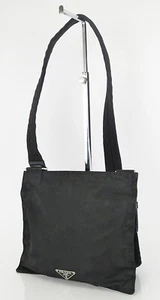 Autentica borsa a tracolla PRADA in nylon nero #60739 - Foto 1 di 19