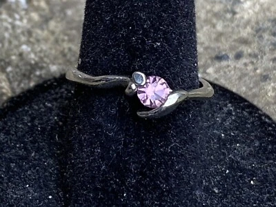 Talla 7.5 TOURMALINA - Anillo pequeño rosa piedra de nacimiento de octubre rodio Foto 1 de 2