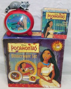 Disney's Pocahontas NUEVO Juego de Vajilla, Reloj Despertador y Nuevo en Caja Hisopos de Algodón Sellados - Imagen 1 de 8