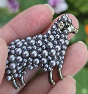 Magnetic Brooch, Black Faux Pearl Sheep. Pin free scarf clasp. Sheep, Lamb Gift - Image 1 of 4