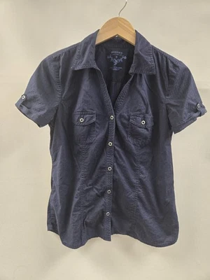Camisa Sonoma Life + Style para mujer mediana azul marino botón frontal lengüeta enrollable elástica Foto 1 de 4