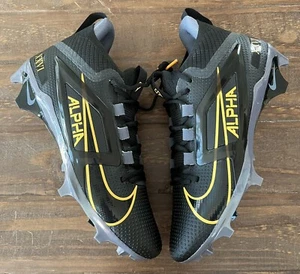 Size 9.5 - Nike Alpha Menace 4 Elite Saquon Barkley Football Cleats Black Yellow - Picture 1 of 6