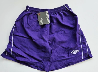 Pantalones Cortos de Fútbol UMBRO Big Boy's YM Juvenil Medianos Púrpura Blanco Unisex Equipo Nuevos con Etiquetas Foto 1 de 2
