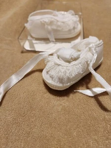 Vintage Weiße Spitze Babyschuhe Säuglingstaufe - Bild 1 von 4