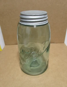 1900’s Ball 1-quart Mason Canning Jar - Picture 1 of 3