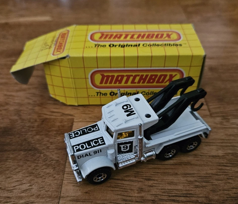 Matchbox Mb37 Jeep 4x4 Black 1983 MIP MOSC MOC Vintage Original