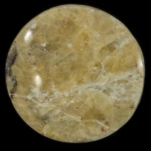 Cabujón redondo de cancrinita. 48 mm / 1,9 pulgadas. Kola, Rusia - Imagen 1 de 5