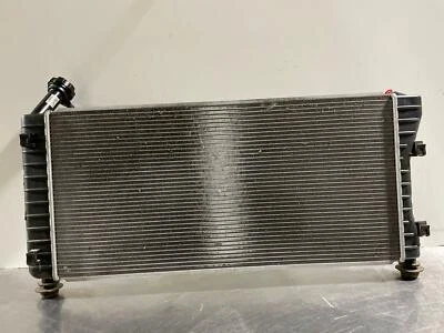 2005 CHEVY IMPALA OEM ENGINE COOLING RADIATOR 81K 52407752 2004 - Image 1 of 4