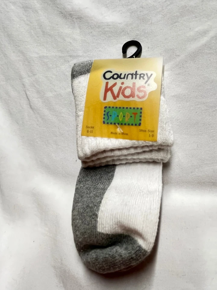 Country Kids Socks-Gray and White SPorts Sock-  Shoe Size 1-9 - Image 1 of 1
