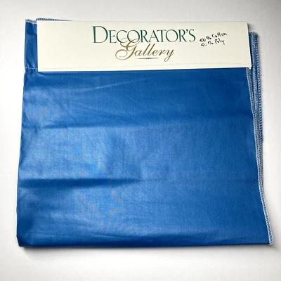 Muestra de tela de tapicería de galería decorativa panel de 26" azul satén de polialgodón Foto 1 de 4