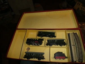 Märklin H0 FM 829/3 Personen Zug - Set mit Dampf-Lok mit Tender 60ies Top - Bild 1 von 3