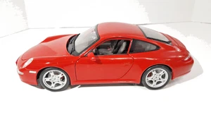 1:18 Maisto Porsche 911 Carrera / Carrera S Coupe Red 2005 - Picture 1 of 18