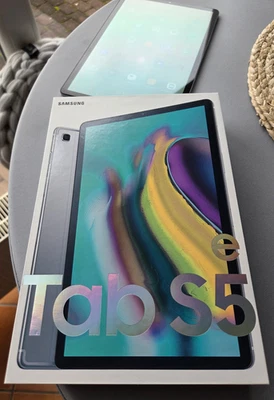 SAMSUNG Galaxy Tab S5E LTE, WLAN, Tablet, 64 GB, 10,5 Zoll, Silber - Bild 1 von 4