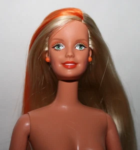 Mattel Barbie Doll Blonde Orange Streaks Green Eyes Twist Waist Pierced Ears - Picture 1 of 14