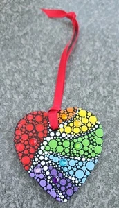 Handpainted Heart Shaped Slate with hanging ribbon Mandala Rainbow Dot pattern - Picture 1 of 2