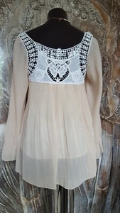 Mizumi Cream White Crochet Lace Tunic Top Sheer Underlined Size M - Picture 1 of 6